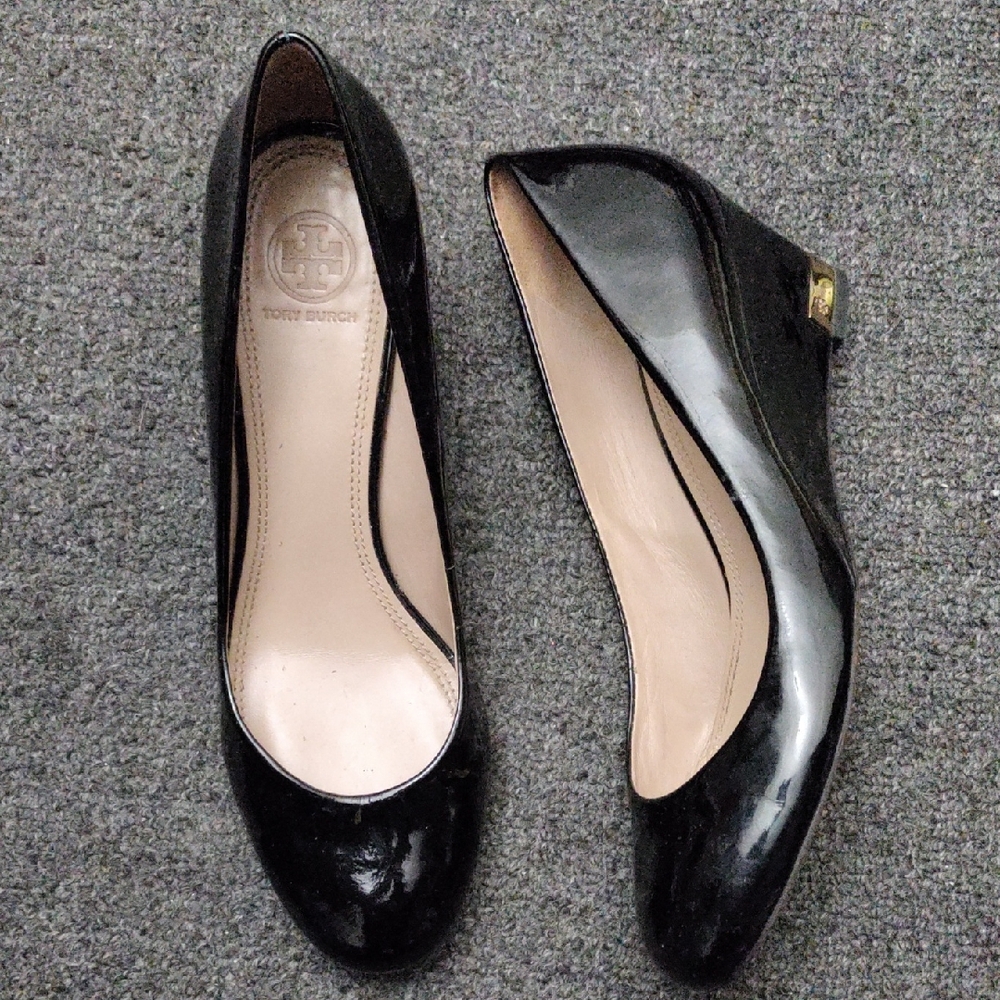 Tory Burch Black Wedges
